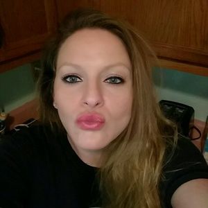 Meet your Posher, Naomi